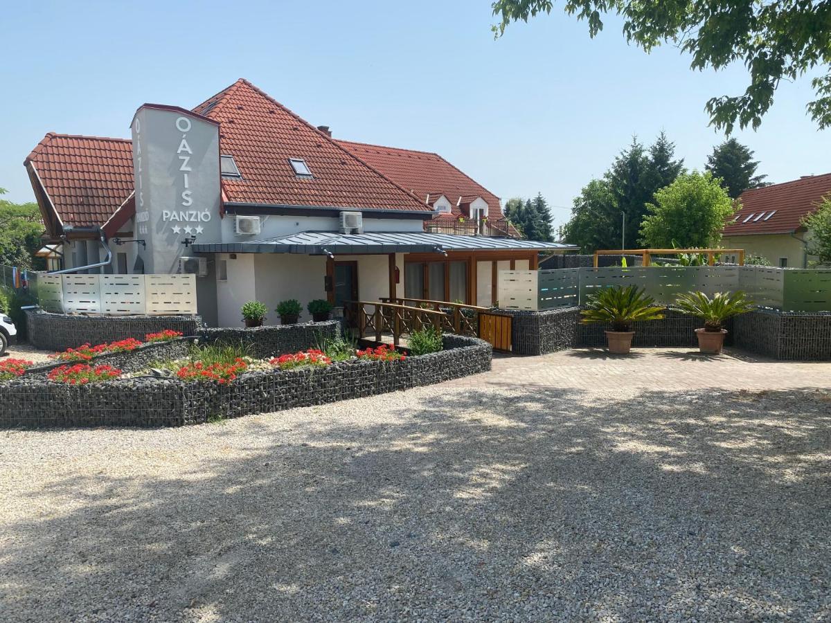 Oazis Panzio Bed and Breakfast Gyenesdiás Exteriör bild